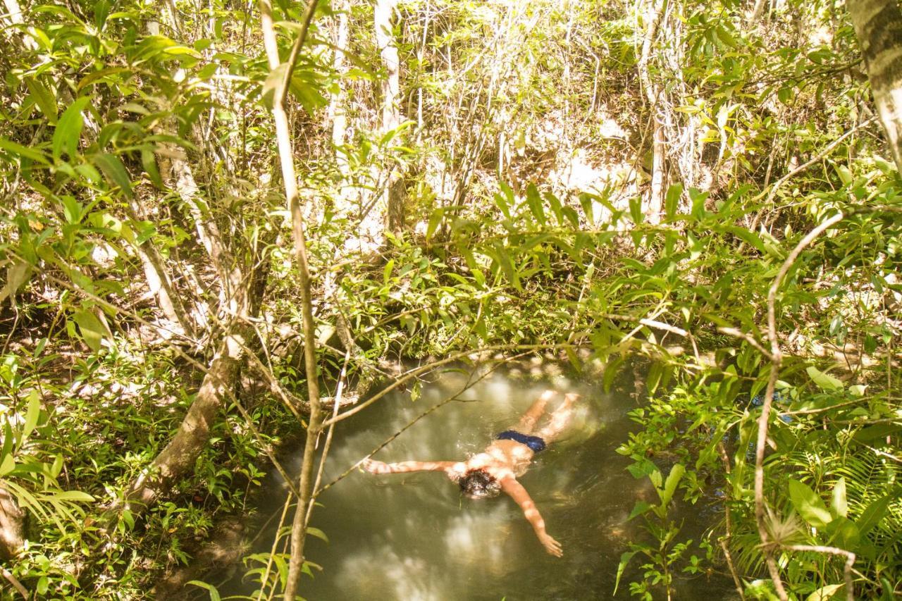 Alojamento de Turismo Selvagem Raizando Ecologia Humana *